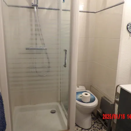 Maison Dans Avec Piscine 3 *