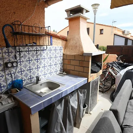 Maison Dans Avec Piscine 3 *