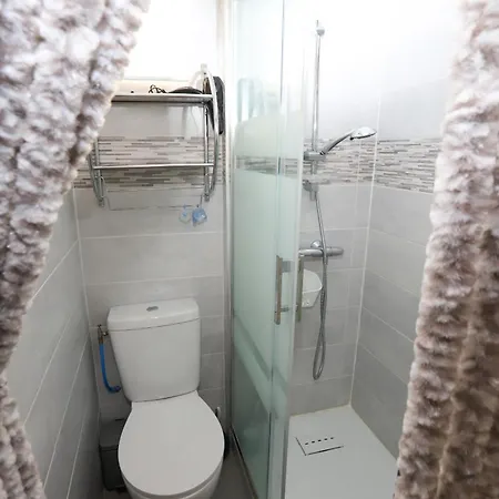 Σπίτι διακοπών Maison Dans Avec Piscine 3